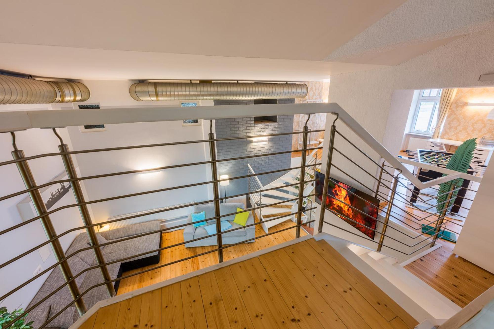 Exklusive Und Grosszuegige 140 Qm In Top-lage Mit Kicker Fuer Bis Zu 8 Personen Apartment